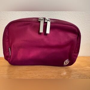 NWT Lululemon Deep Luxe 2L large belt bag